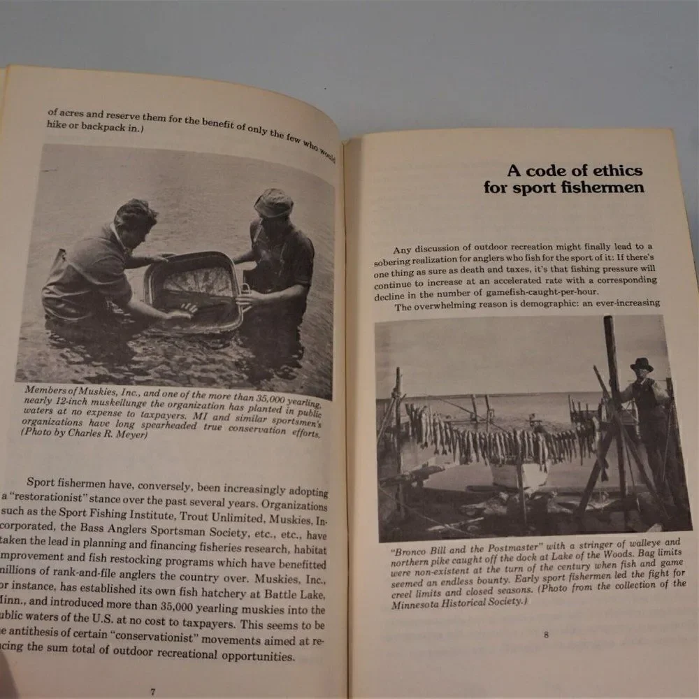 How To Clean A Mess Of Fish Without Making A Mess Of The Fish 1978 1st Ed PB